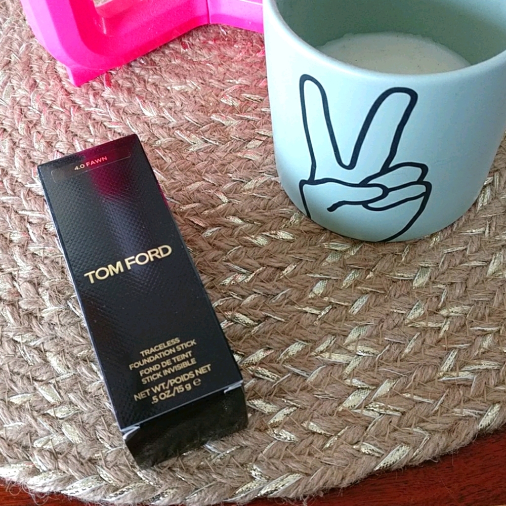 Tom Ford Traceless Foundation Stick